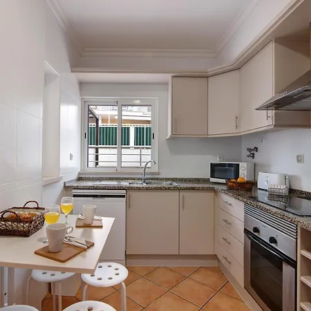 Apartment T2 D *